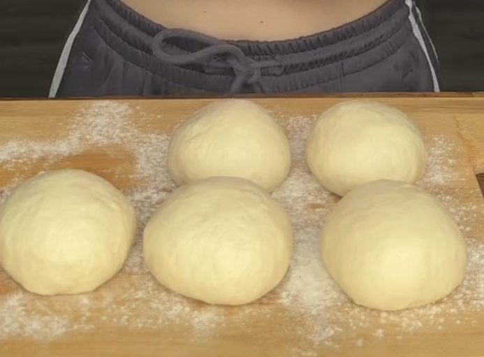 sourdough bagels recipe autolyse dough resting