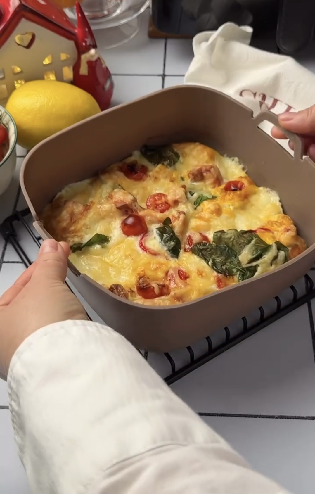 10-minute air fryer breakfast served as a complete meal with toasted bread on the side